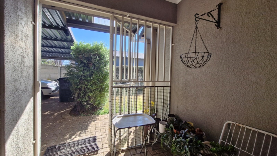 3 Bedroom Property for Sale in Potchefstroom South North West